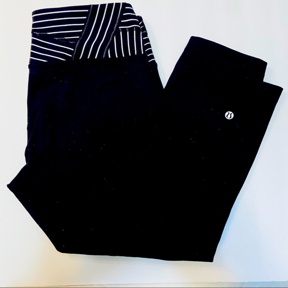 lululemon athletica Pants - Lululemon Striped Waist Mid Rise Crop Leggings